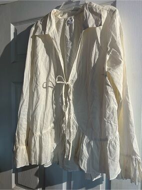 Kimchi Blue Cream Ruffle Tie-Front Trench Top